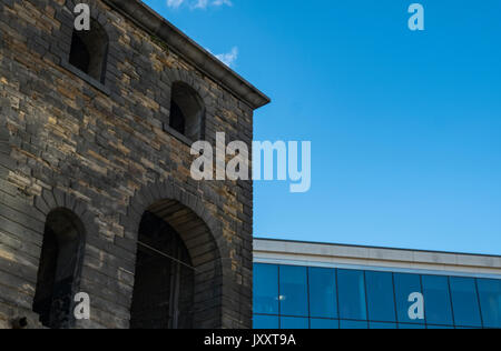 Einige wunderbare Gebäude, Architektur und Funktionen um Leeds City Centre Stockfoto