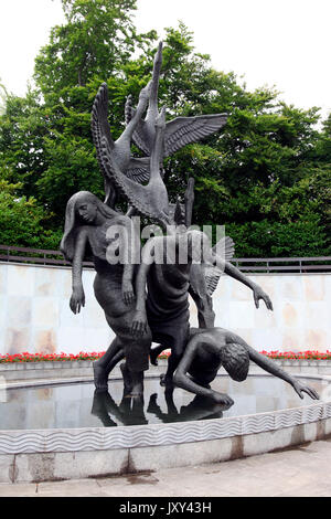 Kinder von Lir, öffentliche Skulptur von Oisin Kelly im Garten der Erinnerung, Parnell Square, Dublin, Irland Stockfoto