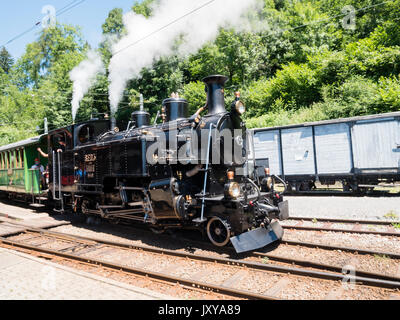 Blonay Chambéry Eisenbahn Lok 3 früher der Brig-Furka-Disentis Bahn und Furka Oberalp. Diese Lok wurde von der SLM gebaut Stockfoto