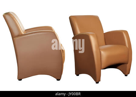 Farbige Stühle aus Stoff und Leder auf weißem Hintergrund Stockfoto