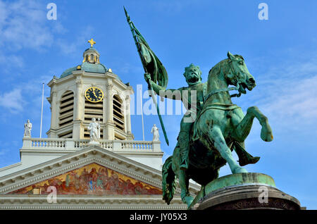 Brüssel, Belgien. Setzen Sie Royale. Statue (1848, Eugene Simonis): Gottfried von Bouillon, erhöhen des ersten Kreuzzugs Stockfoto