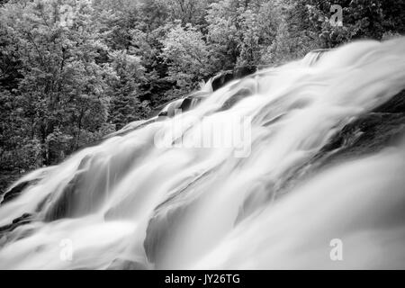 Bond verliebt sich in obere Halbinsel, Michigan. Langzeitbelichtung Stockfoto