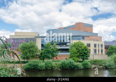 Theater Nordhausen am Ufer des Flusses Severn in Shrewsbury, Shropshire Stockfoto