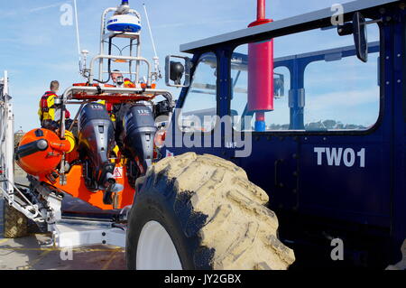 Wiederherstellung Trearddur Bay inshore Lifeboat Stockfoto