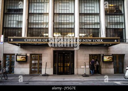 New York City, New York, USA. 17 Aug, 2017. Die Scientology Kirche New York in Midtown Manhattan. Credit: Sachelle Babbar/ZUMA Draht/Alamy leben Nachrichten Stockfoto