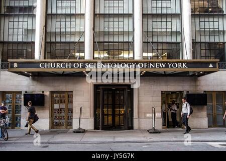 New York City, New York, USA. 17 Aug, 2017. Die Scientology Kirche New York in Midtown Manhattan. Credit: Sachelle Babbar/ZUMA Draht/Alamy leben Nachrichten Stockfoto