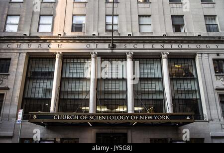 New York City, New York, USA. 17 Aug, 2017. Die Scientology Kirche New York in Midtown Manhattan. Credit: Sachelle Babbar/ZUMA Draht/Alamy leben Nachrichten Stockfoto