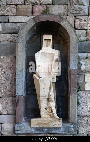 Statue am Berg Montserrat in der Nähe von Barcelona Katalonien Spanien Stockfoto