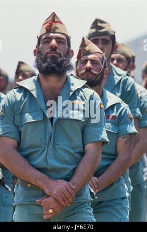 Soldaten der "Tercio', die Spanische Fremdenlegion (Legion Extranjera) während der NATO-Übungen an CapoTeulada (Sardinien, Italien) Stockfoto