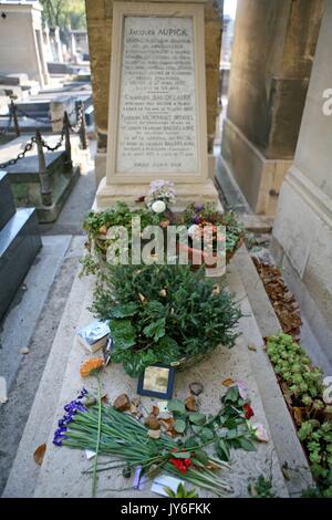 Paris 14e - Cimetière du Montparnasse - tombe Baudelaire Foto Gilles Targat Stockfoto