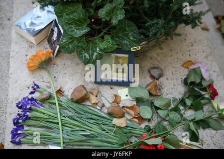 Paris 14e - Cimetière du Montparnasse - tombe Baudelaire Foto Gilles Targat Stockfoto