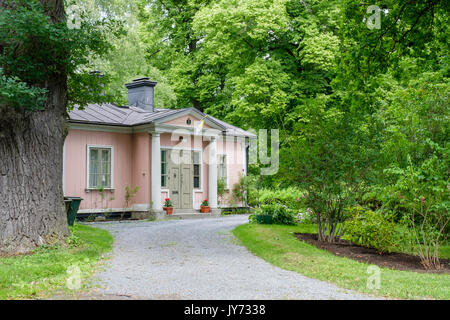 Historische Wohnhaus auf Djurgården in Stockholm. Djurgården ist ein Naherholungsgebiet. Stockfoto