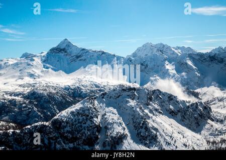 Luftbild der Umgebung Pizzo Scalino im Winter, Valmalenco, Valtellina, Lombardei Italien Europa Stockfoto