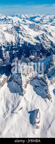 Luftaufnahme von der italienischen Seite des Pizzo Badile im Winter, Valmasino. Valtellina Lombardei Italien Europa Stockfoto