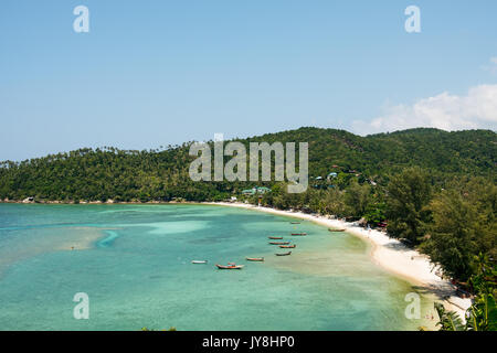 Ko Pha Ngan, Thailand - 14. März 2017. Der Blick auf die wunderschöne Insel Ko Pha Ngan, die Teil des Samui Archipels und berühmt für den Vollmond Parteien unter den Rucksacktouristen. Stockfoto