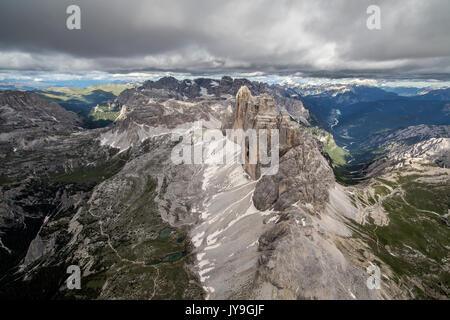 Luftaufnahme von Tre Cime di Lavaredo, Venetien, Italien Stockfoto