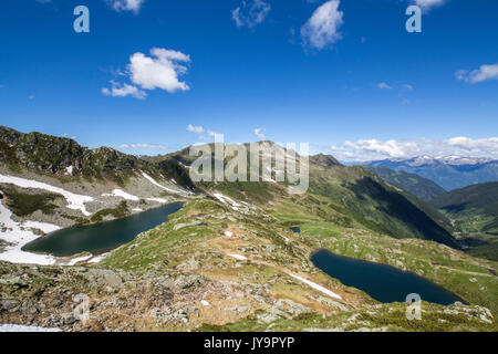 Sommer Blick auf Seen und Tartano Porcile Tal Bergamasker Alpen Lombardei Italien Europa Stockfoto