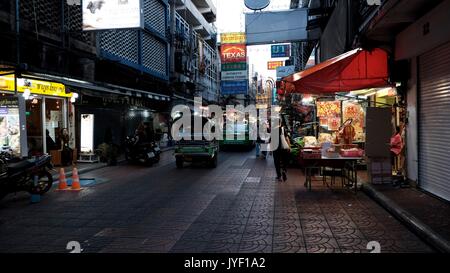 Charoen Krung Road Samphanthawong Street Food Anbieter Bangkok Thailand Stockfoto