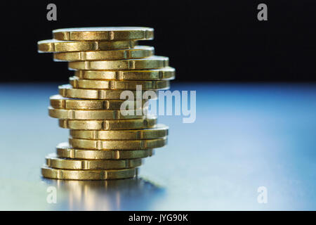 Gold glänzend 20 Euro Cent Münzen Stockfoto