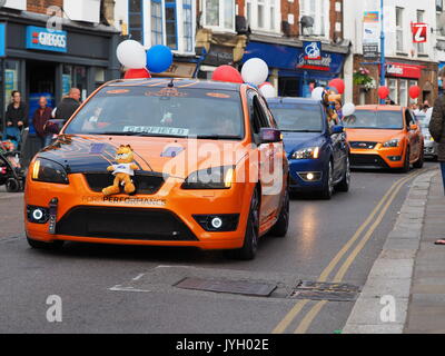 Sheerness, Kent. 19 Aug, 2017. Sheerness hielt seine jährliche Sommer Karneval, das war eine farbenfrohe Angelegenheit. Credit: James Bell/Alamy leben Nachrichten Stockfoto
