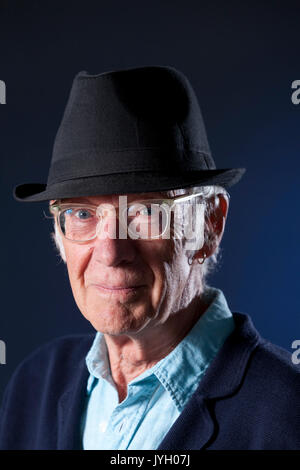 Edinburgh, Großbritannien. 19 Aug, 2017. Roger McGough, der englische Dichter, Sender, Autor und Dramatiker, beim Edinburgh International Book Festival erscheinen. Credit: GARY DOAK/Alamy leben Nachrichten Stockfoto