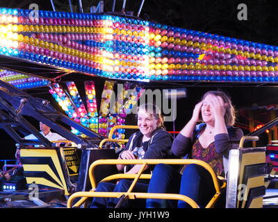 Sheerness, Kent. 19 Aug, 2017. Sheerness fair und jährliche Sommer Feuerwerk. Credit: James Bell/Alamy leben Nachrichten Stockfoto