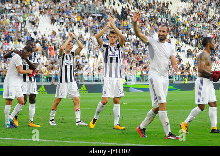 Turin, Italien. 19 August, 2017. FC Juventus nach dem Spiel in der Serie A TIM zwischen Juventus Turin und Cagliari Calcio in der Allianz Stadion Torino. Das endgültige Ergebnis der Match ist 3-0. Quelle: Fabio Udine/Alamy leben Nachrichten Stockfoto