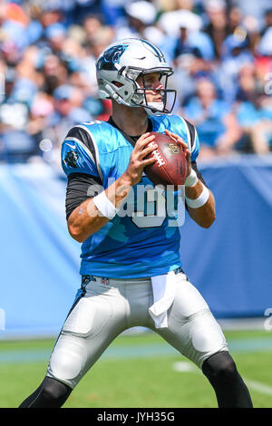 August 19, 2017: Carolina Panthers Quarterback Derek Anderson (3) während ein NFL-Spiel zwischen den Carolina Panthers und die Tennessee Titans bei Nissan Stadion in Nashville, TN. Thomas McEwen/CSM Stockfoto