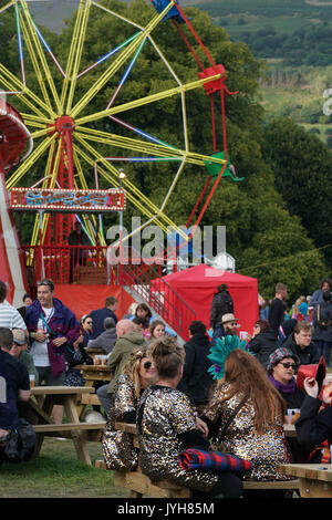 Brecon Beacons, UK. 19 Aug, 2017. Allgemeine Ansichten des 2017 Green Man Festival in Glanusk Park, Brecon Beacons, Wales. Foto Datum: Samstag, 19. August 2017. Credit: Roger Garfield/Alamy leben Nachrichten Stockfoto