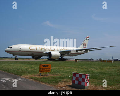 A6DDC Etihad Airways Boeing 777 FFX cn 39691 pic 1. Stockfoto