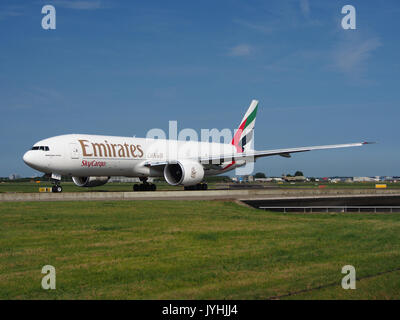 6 EFH Emirates Boeing 777F 1H cn 35608 Bild 3 Stockfoto