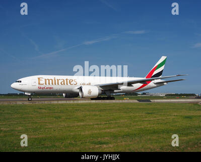 6 EFH Emirates Boeing 777F 1H cn 35608 Bild 5 Stockfoto