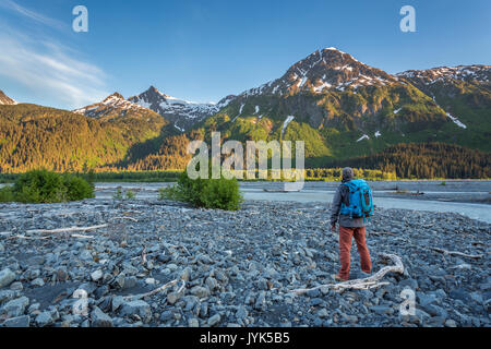 Wanderer in den Kenai Fjords Nationalpark, Seward, Kenai Halbinsel, Alaska, USA Stockfoto