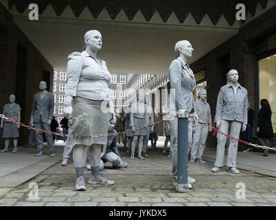 Hamburg 1000 geisterhafte Bewegte Figuren zombie kreativen Protest an die G20 für mehr Solidarität und politische Partizipation in der Welt Stockfoto