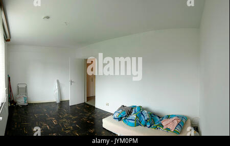 Eine leere Deutsche Wohnung home, erschwingliche Wohnung wird seltener und seltener. Stockfoto