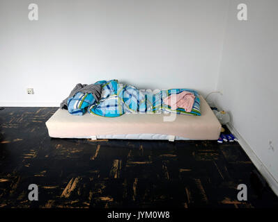 Eine leere Deutsche Wohnung home, erschwingliche Wohnung wird seltener und seltener. Stockfoto