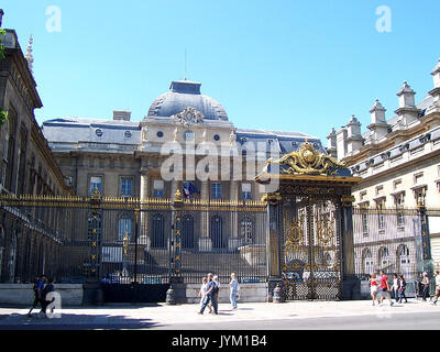 3919 ParigiPalaisDeJustice Stockfoto