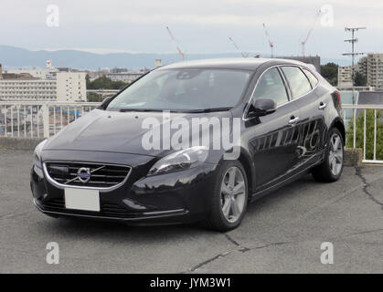 2. generation Volvo V40 T4 SE hinten Stockfotografie - Alamy