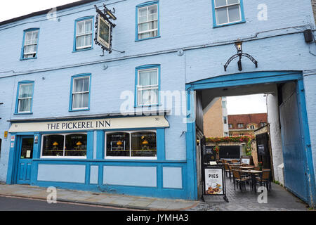 Die pickerel Inn eines der ältesten Pubs von Cambridge, Magdalena Street, Cambridge, Großbritannien Stockfoto