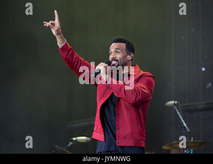 Craig David führt auf der Bühne am Supervene V Festival im Hylands Park, Chelmsford. Stockfoto