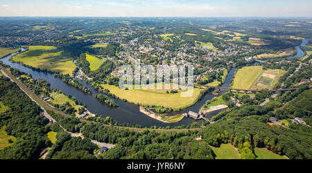 Ruhr arc, Ruhr, Ruhr, Wolken, Kraftwerk, Dam von der Ruhr, Ruhrgebiet in Bommern, Ansicht von Hohenstein in die Ruhrauen, Witten, Ruhrgebiet Stockfoto