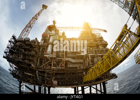 BP Miller Nordsee Öl- und Gasplattformen. Über die Stilllegung übernommen. Credit: LEE RAMSDEN/ALAMY Stockfoto