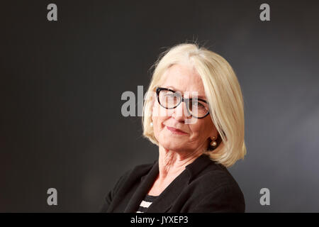 Edinburgh, Schottland, Großbritannien. 20 Aug, 2017. Tag 9 Edinburgh International Book Festival. Im Bild: Ann Pettifor, UK-based Analyst des globalen Finanzsystems, Direktor des Policy Research in der Makroökonomie ein Netzwerk von Ökonomen. Credit: Pako Mera/Alamy leben Nachrichten Stockfoto