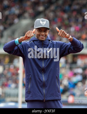 Crewe, Großbritannien. 20 Aug, 2017. Essa Mutaz BARSHIM von Katar gibt Daumen hoch nach seiner gewinnenden 2,40 m hoch springen Gewinn während der Muller Grand Prix Birmingham Athletik an Alexandra Stadium, Birmingham, England am 20. August 2017. Foto von Andy Rowland. Credit: Andrew Rowland/Alamy leben Nachrichten Stockfoto