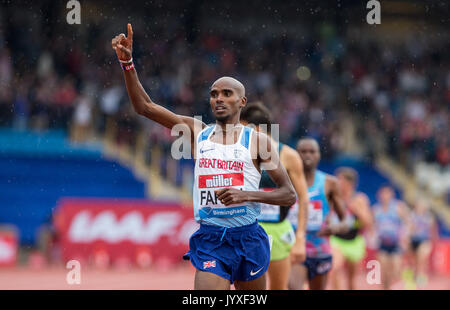 Crewe, Großbritannien. 20 Aug, 2017. Mo Farah von GBR feiert sein 3000m Rennen, seine Rasse jemals auf die britischen Titel während der Muller Grand Prix Birmingham Athletik an Alexandra Stadium, Birmingham, England am 20. August 2017. Foto von Andy Rowland. Credit: Andrew Rowland/Alamy leben Nachrichten Stockfoto