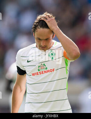 Sinsheim, Deutschland. 19 Aug, 2017. Thomas DELANEY (HB) enttaeuscht, Gestik, Geste. Fussball 1. Bundesliga, 1. Spieltag, TSG 1899 Hoffenheim (1899) - der SV Werder Bremen (HB) 1:0, am 19.08.2017 in Sinsheim/Deutschland. | Verwendung weltweit Quelle: dpa/Alamy leben Nachrichten Stockfoto