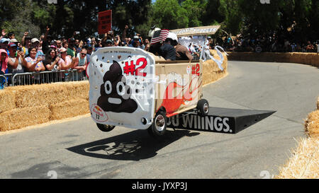 Los Angeles, Kalifornien, USA. 20 Aug, 2017. RED BULL SOAP BOX DERBY Los Angeles 2017, Elysian Park, Los Angeles, Kalifornien, USA, 20. August 2017. Credit: Scott Mitchell/ZUMA Draht/Alamy leben Nachrichten Stockfoto