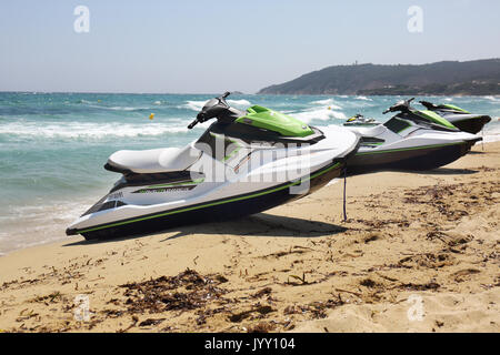 Jet ski, Strand von Pampelonne, Ramatuelle Stockfoto