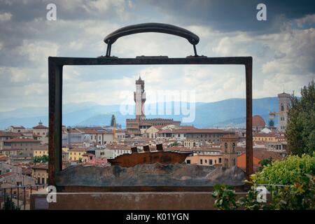 Florenz - 20.Mai: Skulptur Partir im Rosengarten am 20. Mai 2016 in Florenz, Italien. Florenz war ein Zentrum der mittelalterlichen europäischen Handel und Finanzen ein Stockfoto