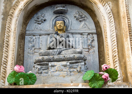 Panel von sermonizing Buddha in Mahabodi Tempel, Bodhgaya, Bihar, Indien, Asien Hochgeladen am 27 Jun 17 akzeptiert Stockfoto